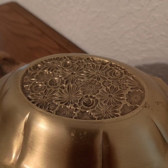Vintage Brass Trinket Dish - Picture 7 of 9